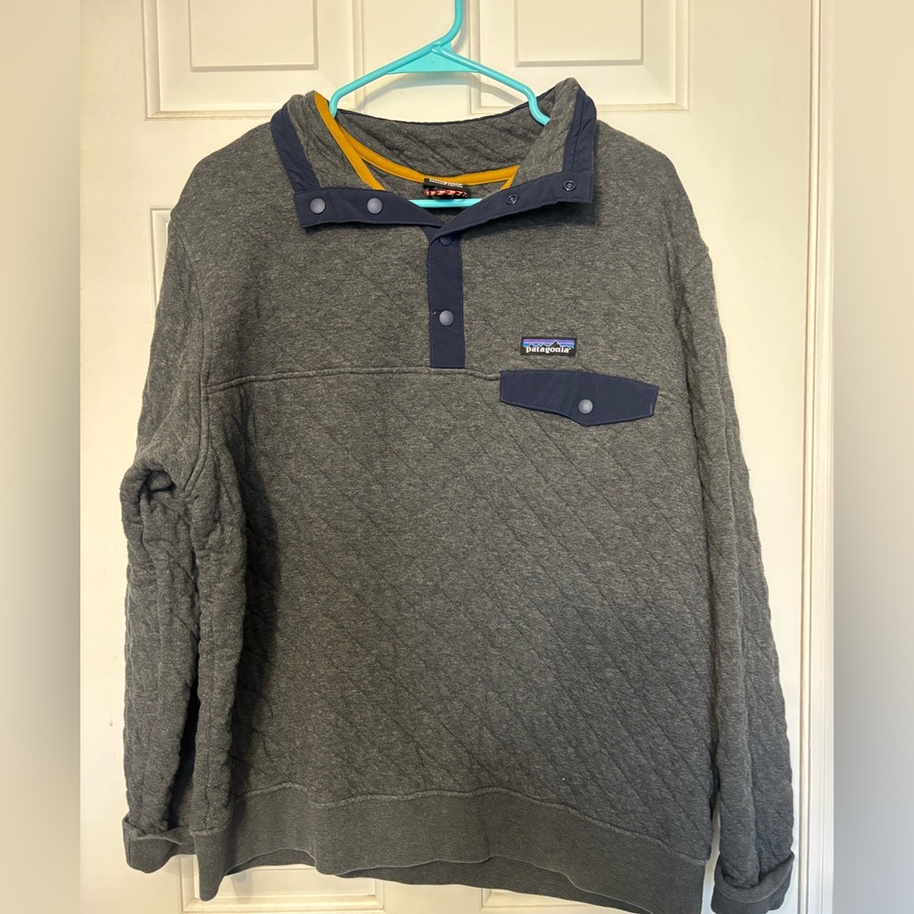 Patagonia quilted pullover